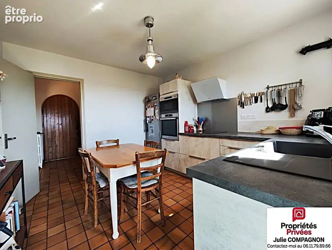 Maison d'architecte 130 m² - 5 chambres - double garage et jardin - photo 5