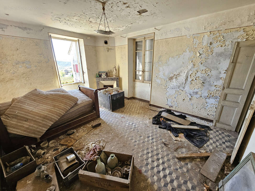 Appartement à VINEZAC