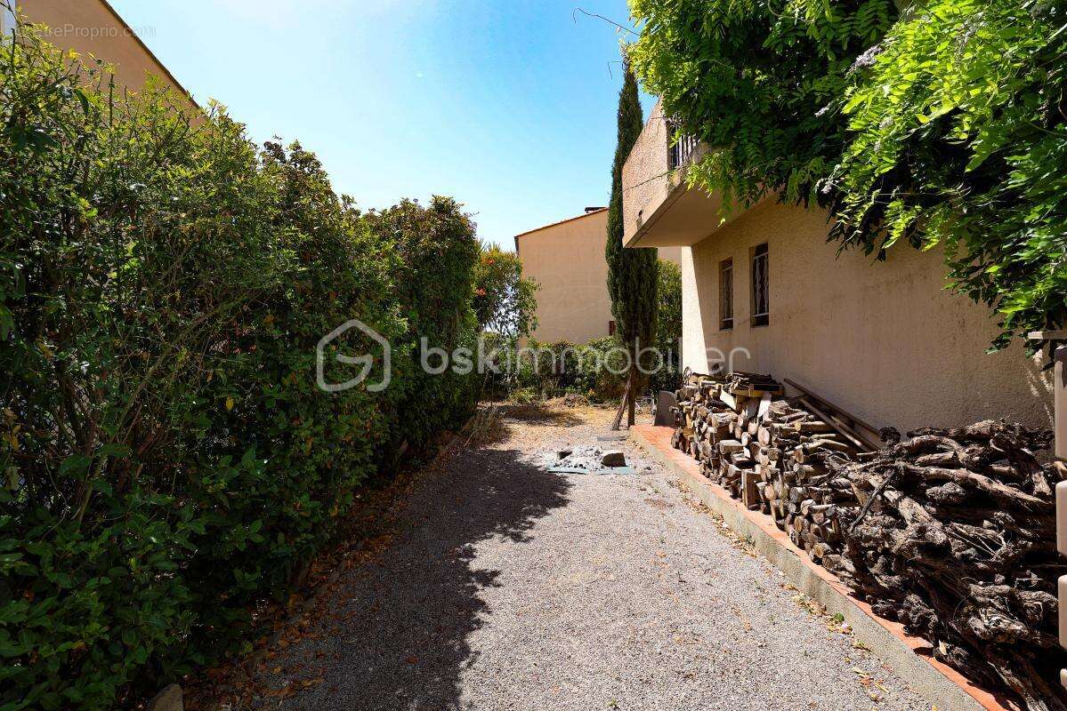 Maison T4 rénovée avec jardin et garage – À 15 min de Narbonne - photo 13