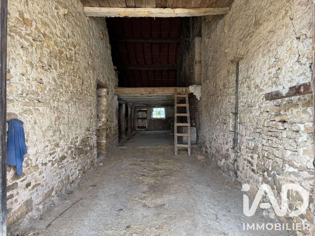 Maison 150 m² à Haillainville  - photo 4