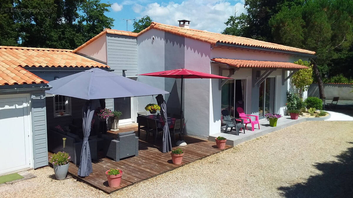 Maison à SAINT-GEORGES-DE-DIDONNE