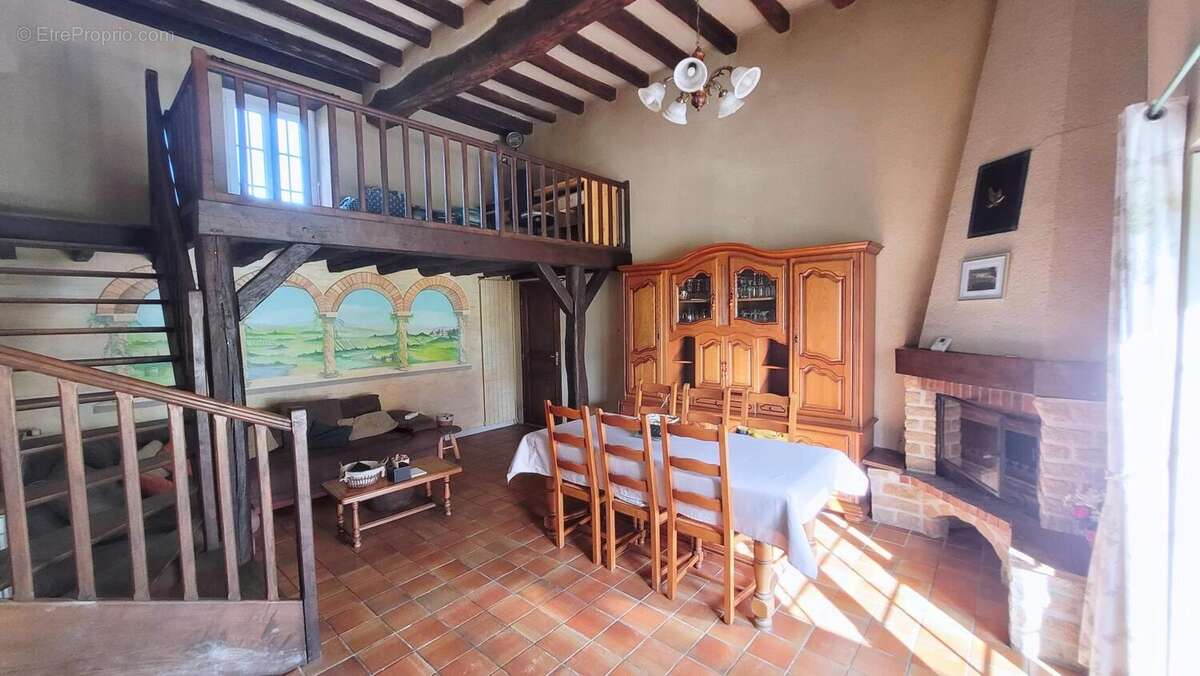 Maison 132 m² à Pirmil  - photo 8