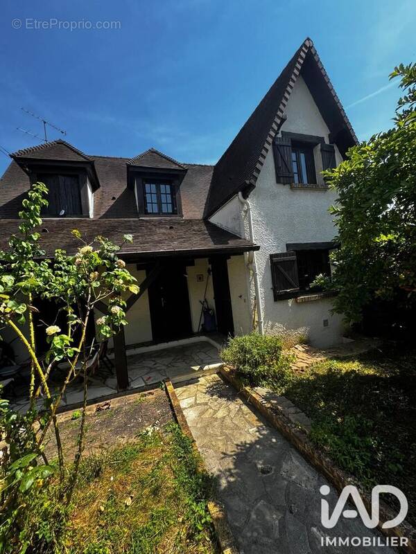 Photo 1 - Maison à ATHIS-MONS
