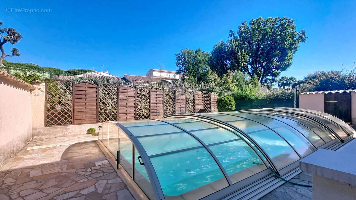 Maison à FREJUS