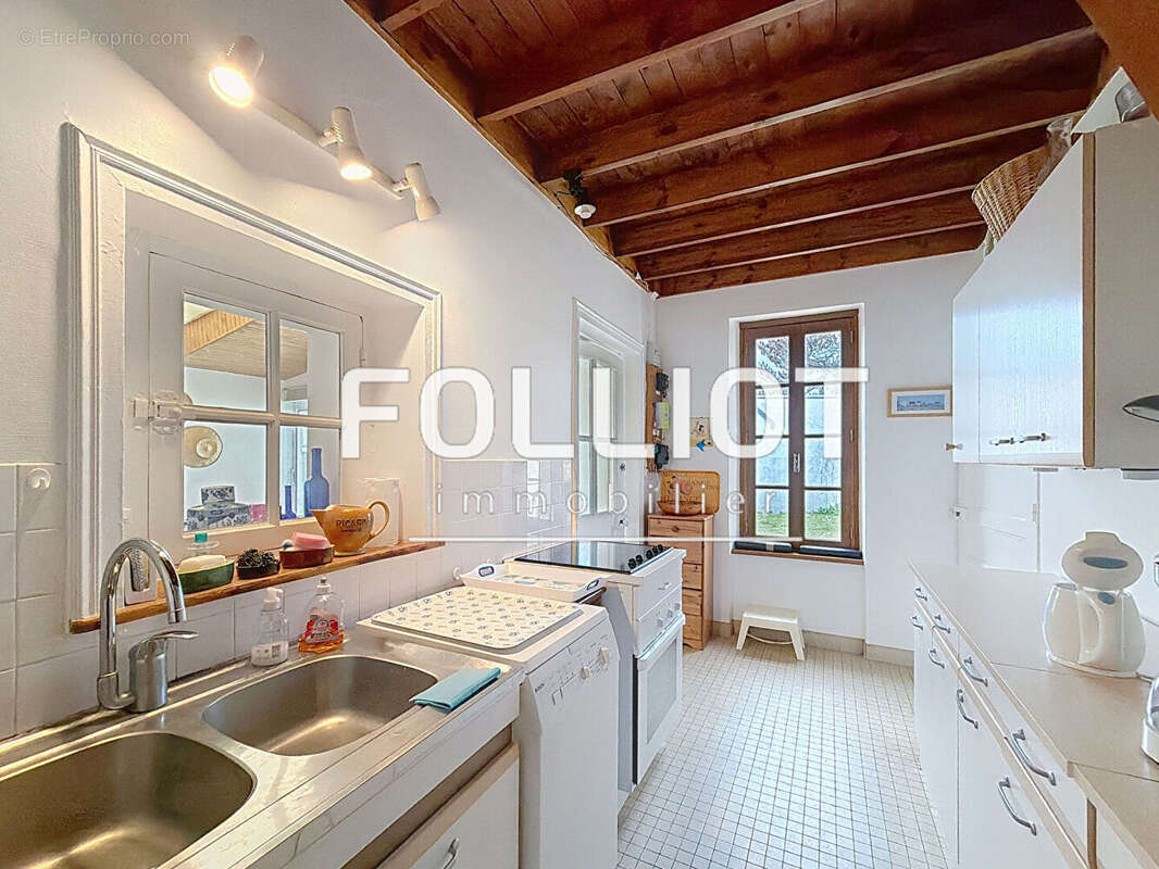 Maison à AGON-COUTAINVILLE