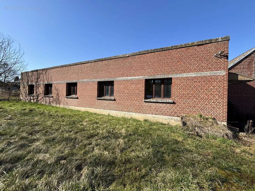 Maison à WALINCOURT-SELVIGNY