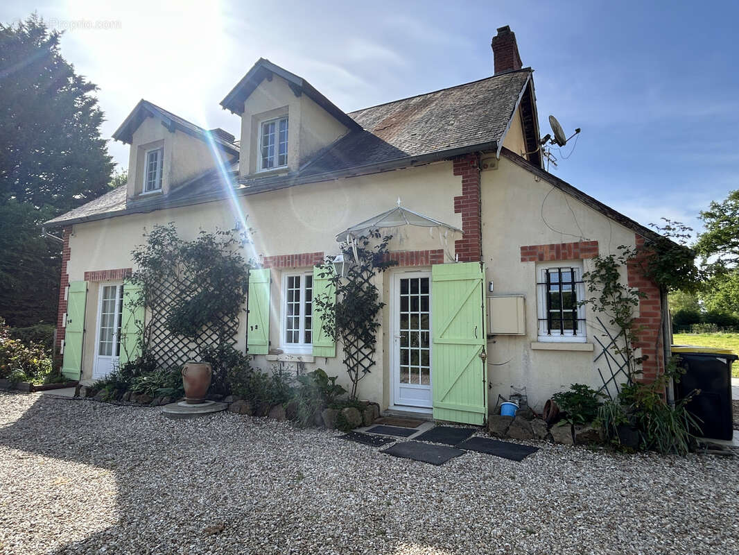 Propriété de 7473 m2 située au calme : maison avec dépendance et étang - photo 22