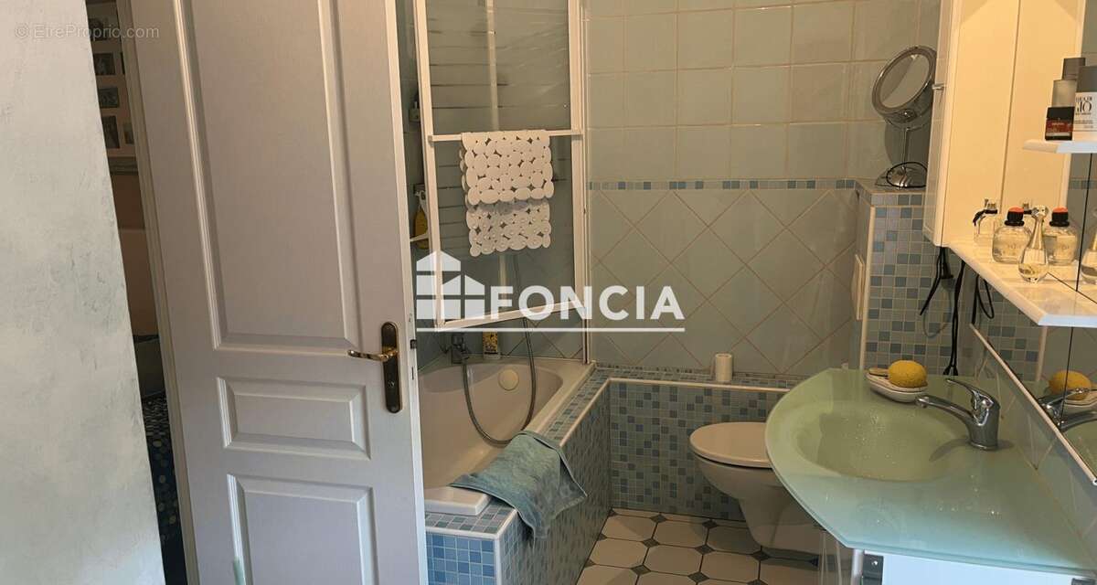 Maison à BENNECOURT