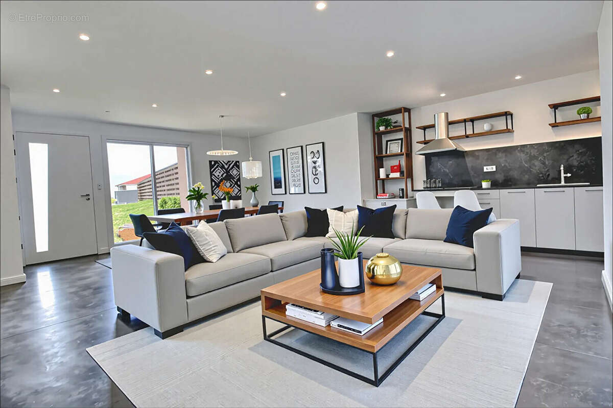 Appartement à ECOTAY-L'OLME