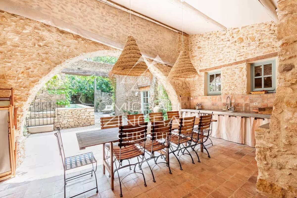 Maison à AIX-EN-PROVENCE