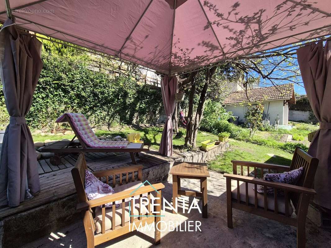 Maison à SAINT-JEAN-DE-MOIRANS