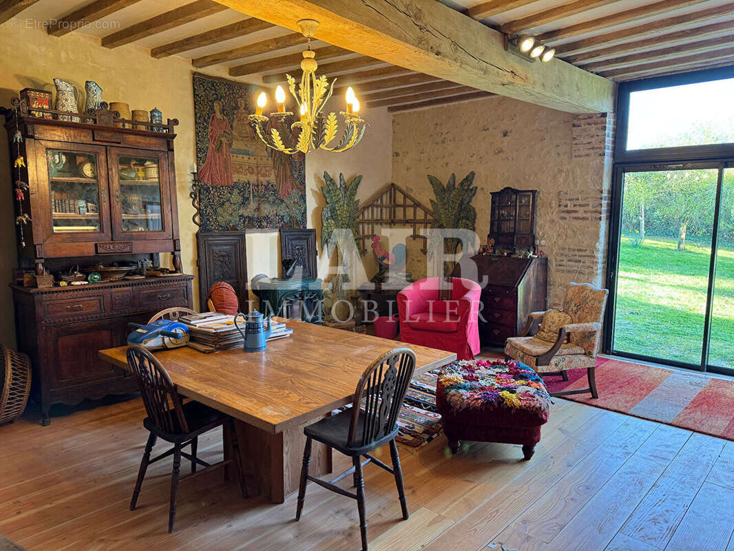 Maison à MORTAGNE-AU-PERCHE