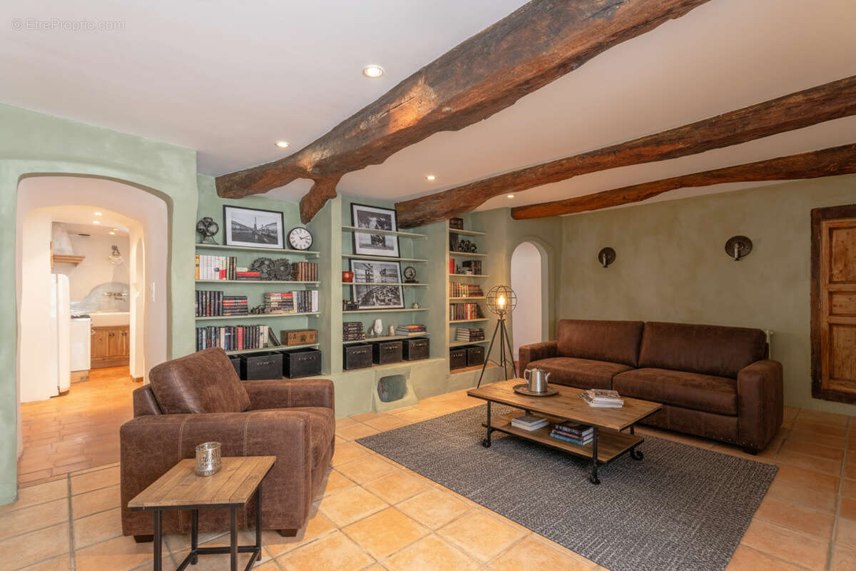Belle maison de Village 205m2, Sud Luberon - 2 terrasses, Vue panoramique et Garage - photo 5