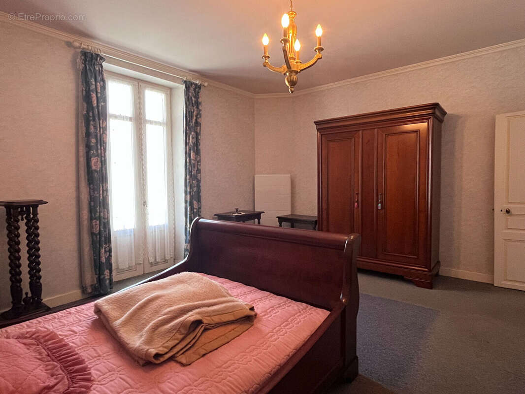 Maison à SOUPROSSE