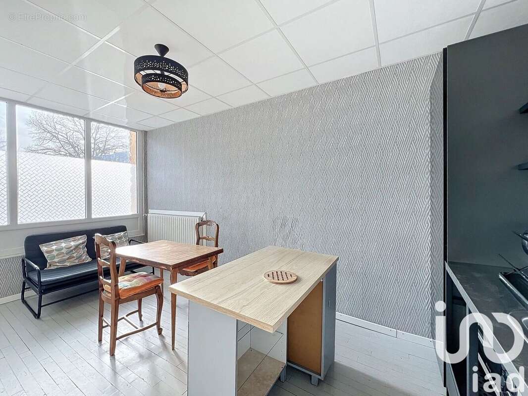 Photo 5 - Maison à LE LONZAC