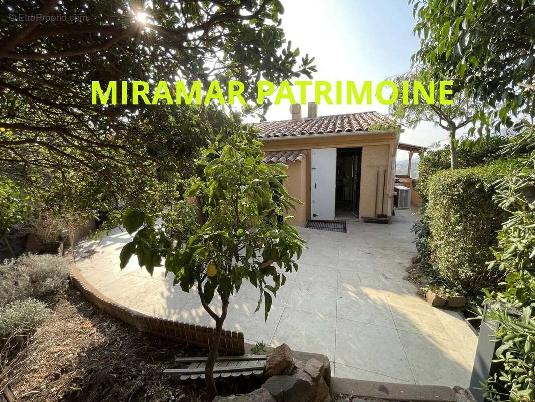 Appartement à THEOULE-SUR-MER