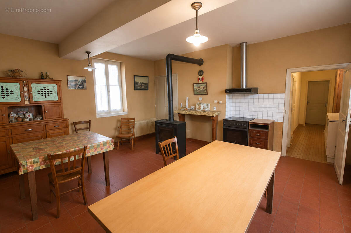 Maison à AVERMES