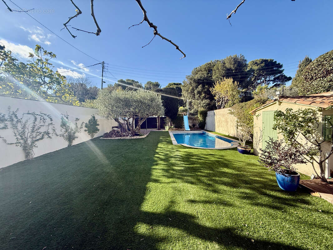 Maison à MARSEILLE-8E