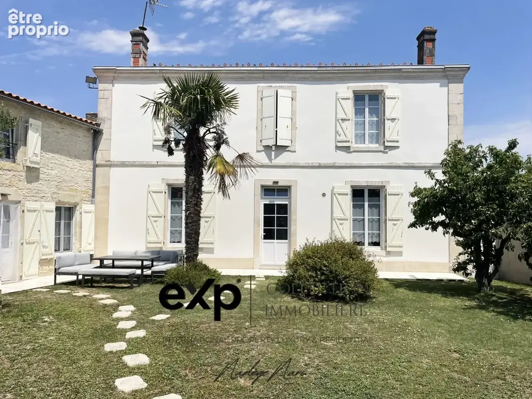 Maison à SAINTE-SOULLE