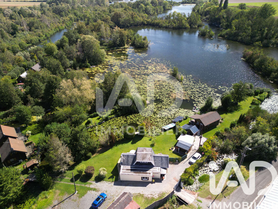 Photo 5 - Maison à LA NEUVILLE-LES-BRAY