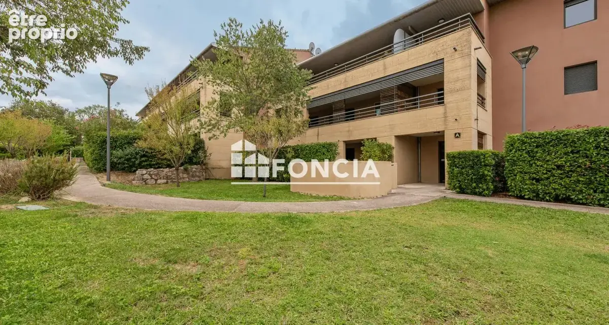 AIX NATURA : Appartement T3 résidence récente avec ascenseur, T3 62m2, 2 Terrasses, 1 box, 1 stationnement privatif - photo 8