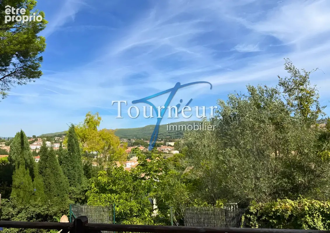 Sanary les picotieres villa vue degagee de 90m2 sur 570m2 terrain paysager avec piscine - photo 9