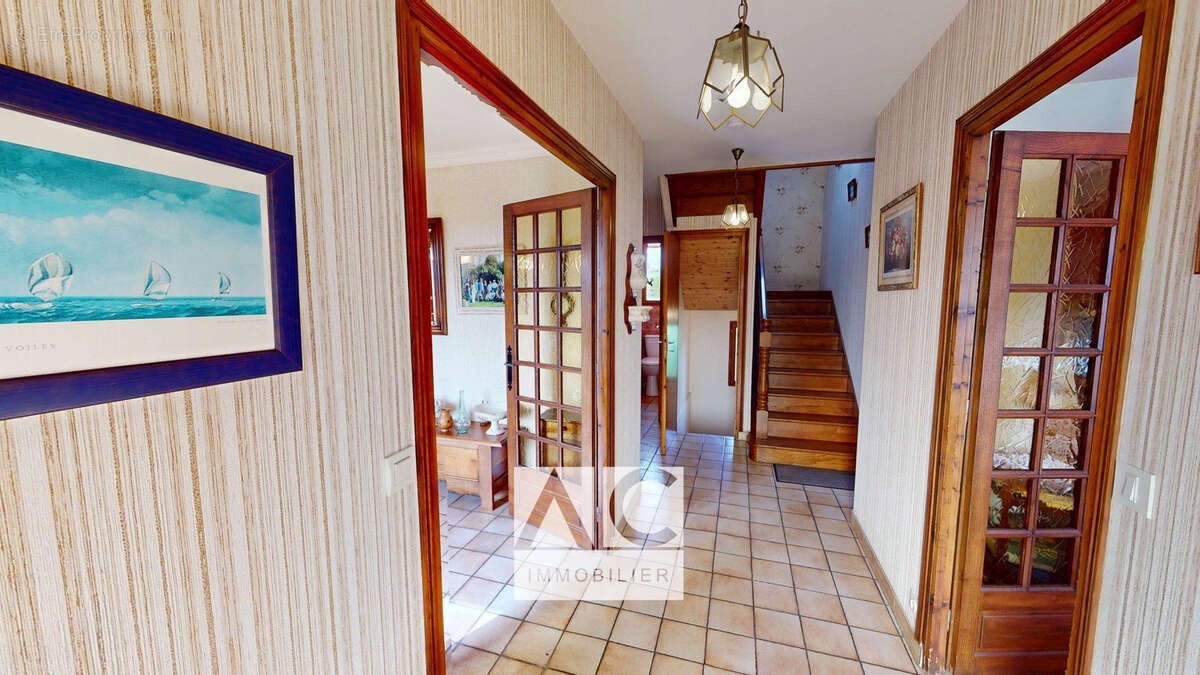 Maison à PLOUNEVEZ-QUINTIN