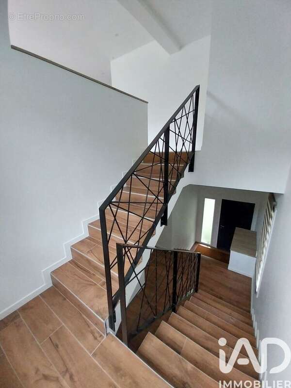 Photo 6 - Maison à SAINT-CHAMOND