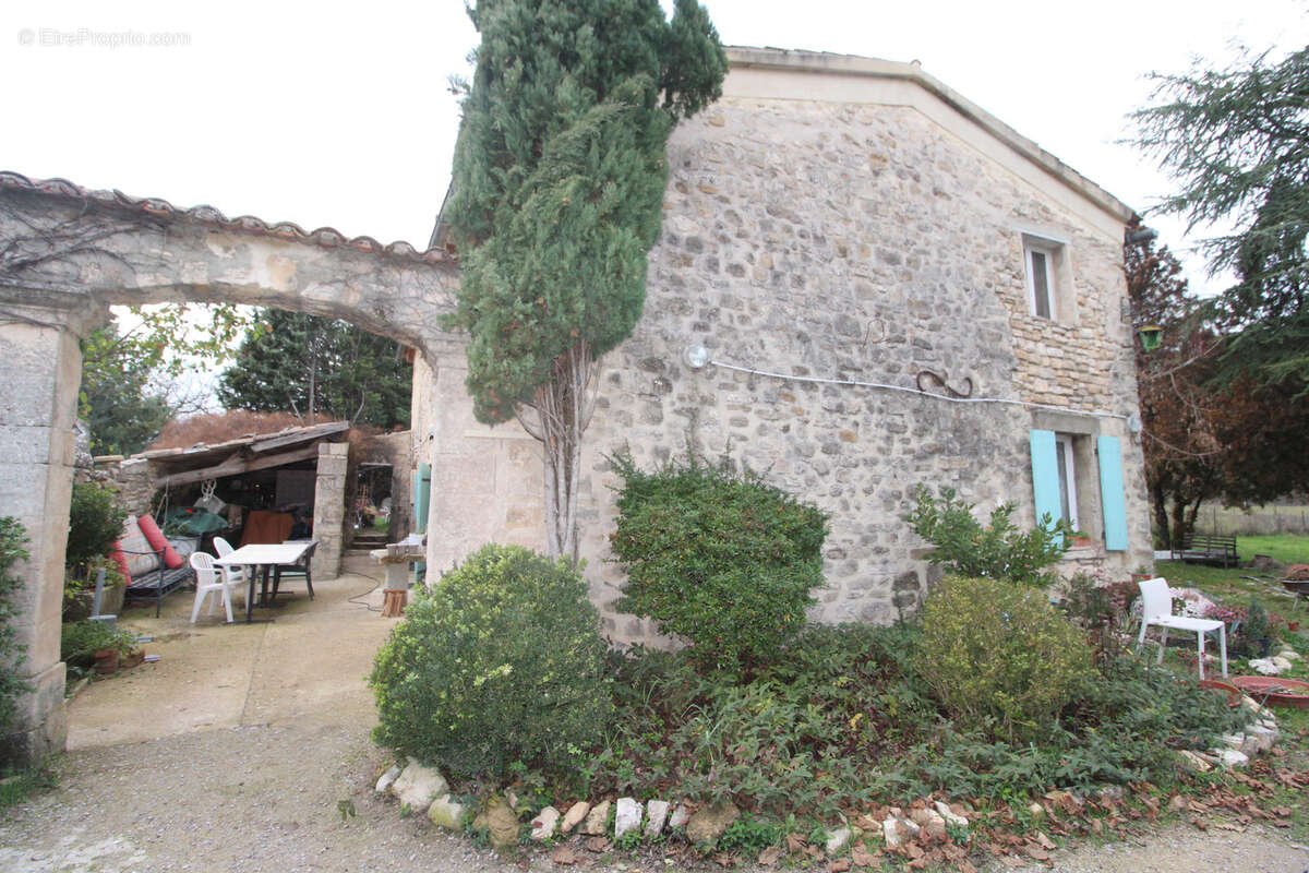 Maison à CERESTE