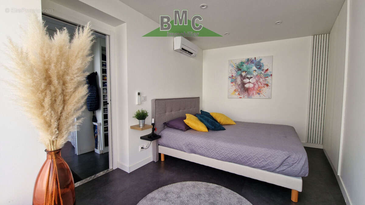 Appartement à LE PLESSIS-BOUCHARD