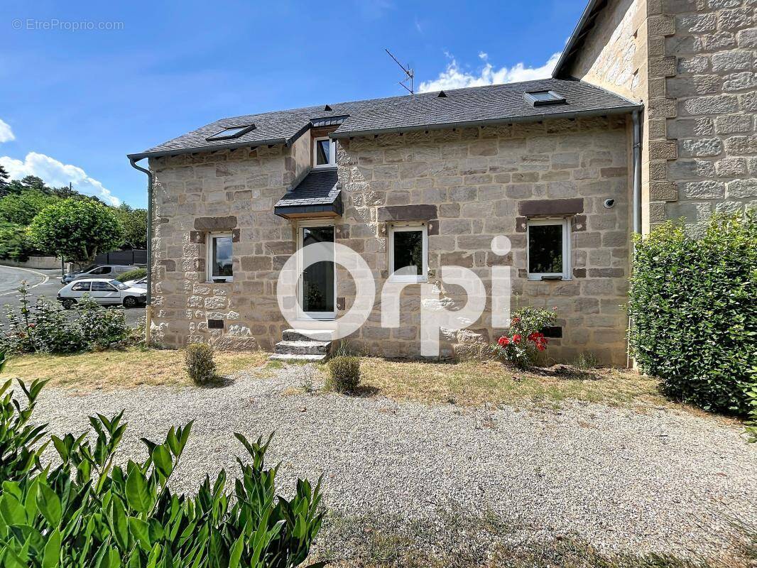 Appartement à MALEMORT-SUR-CORREZE