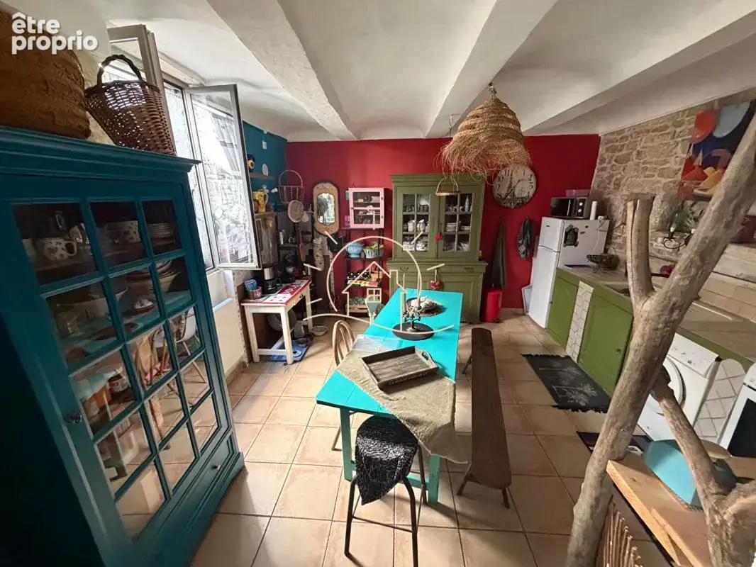 Maison de caractère en pierre au coeur du centre historique de Barjac - photo 4