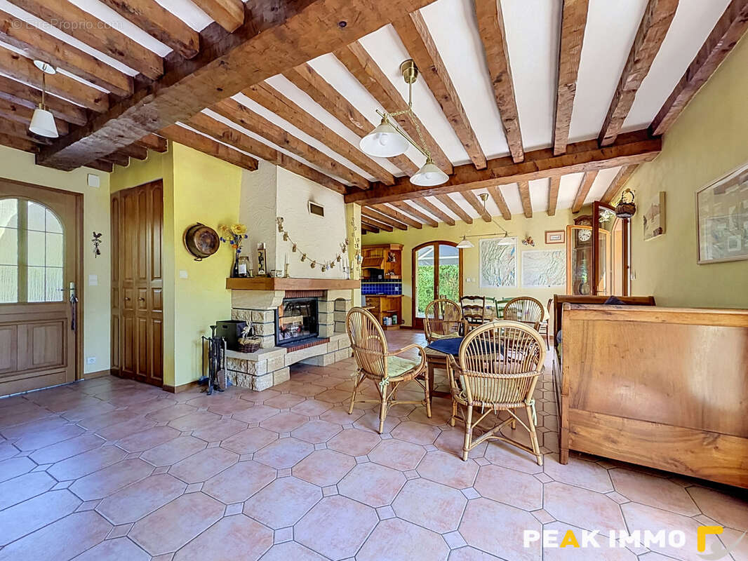 maison 5 pièces - 183m2 - Gresy sur aix - photo 4