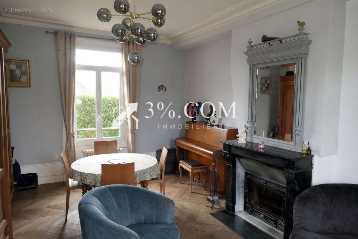 Maison à FOUCARMONT