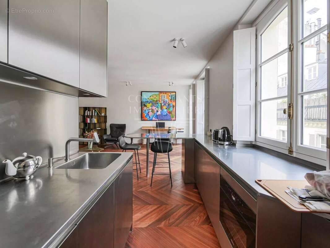 Appartement à PARIS-6E