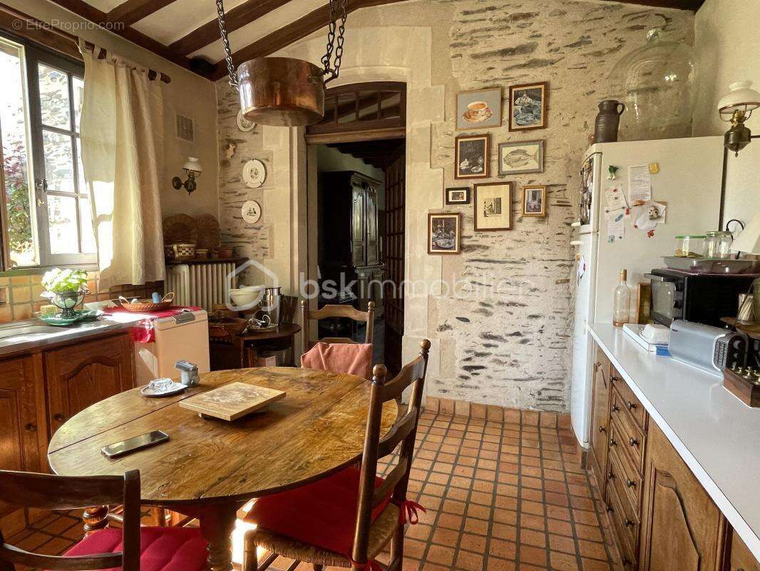 Maison à JUIGNE-SUR-LOIRE