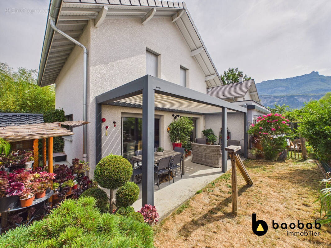 Maison à SONNAZ