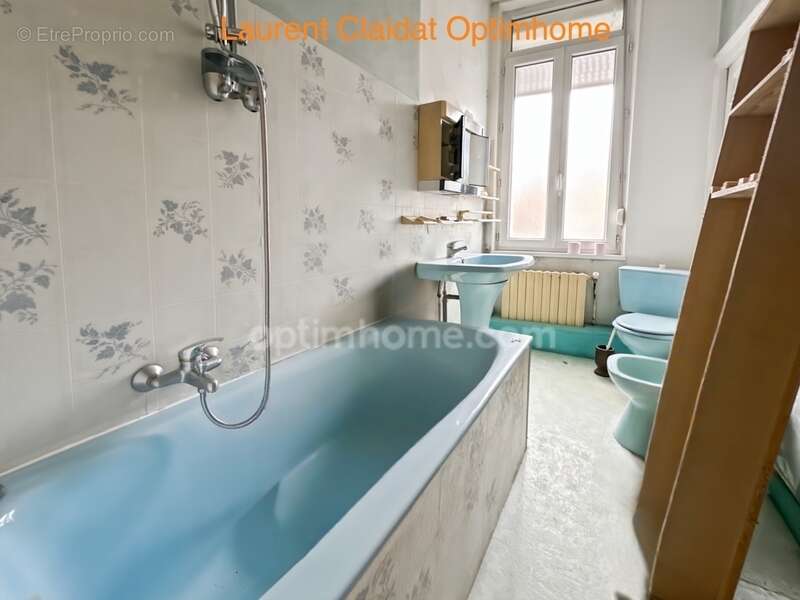 Maison à SAINT-QUENTIN