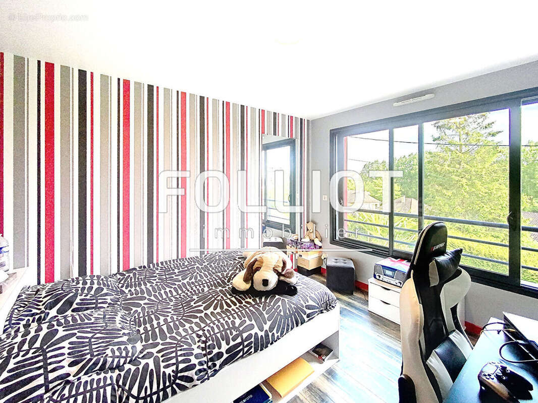 Maison à SAINT-GEORGES-DES-GROSEILLERS