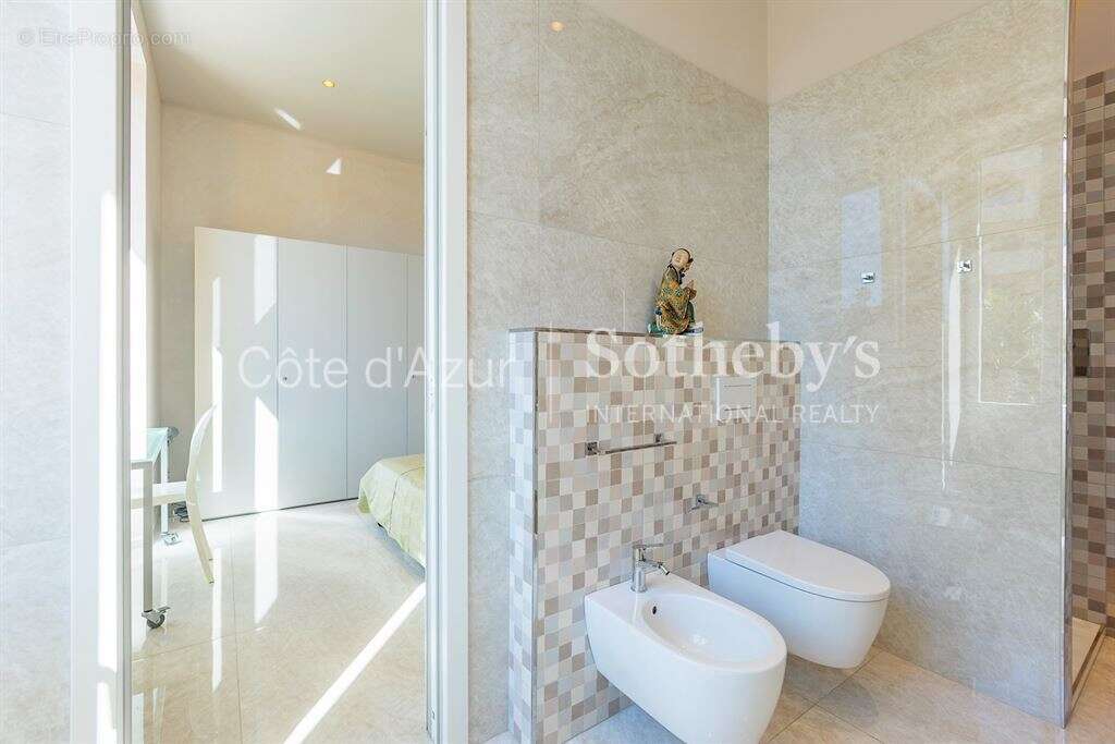 Appartement à MENTON