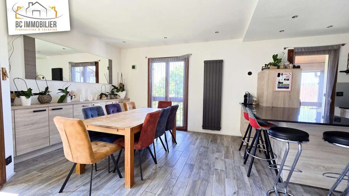 Appartement 143 m² à Prevessin-Moens  - photo 2