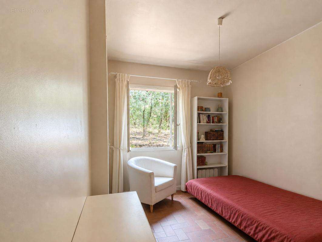Maison 294 m² à Marseille-12e  - photo 9
