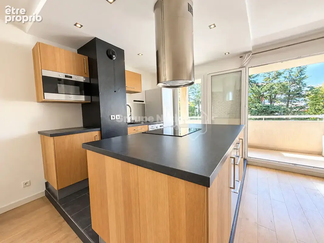 Appartement T3 lumineux avec grande terrasse ! - photo 2