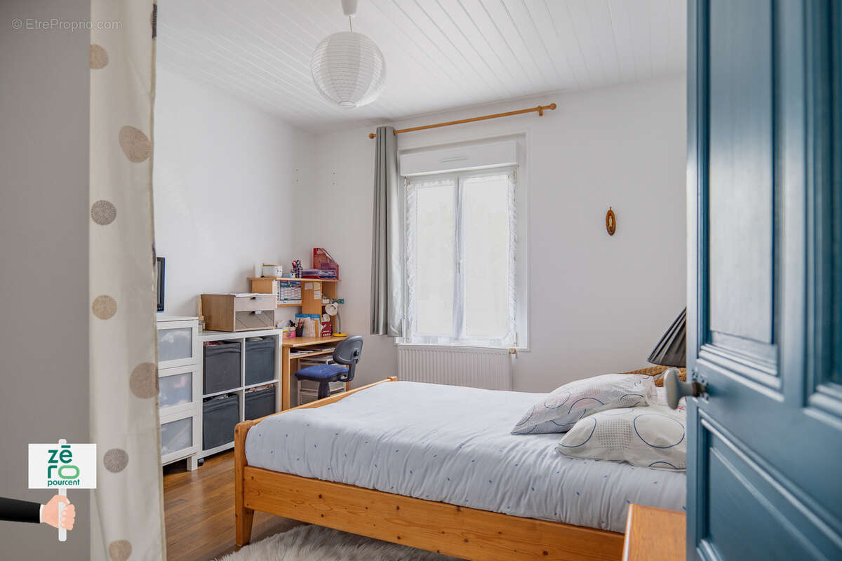 La roche-sur-yon nord   charmant plain-pied 3 chambres avec jardin et garage - photo 12