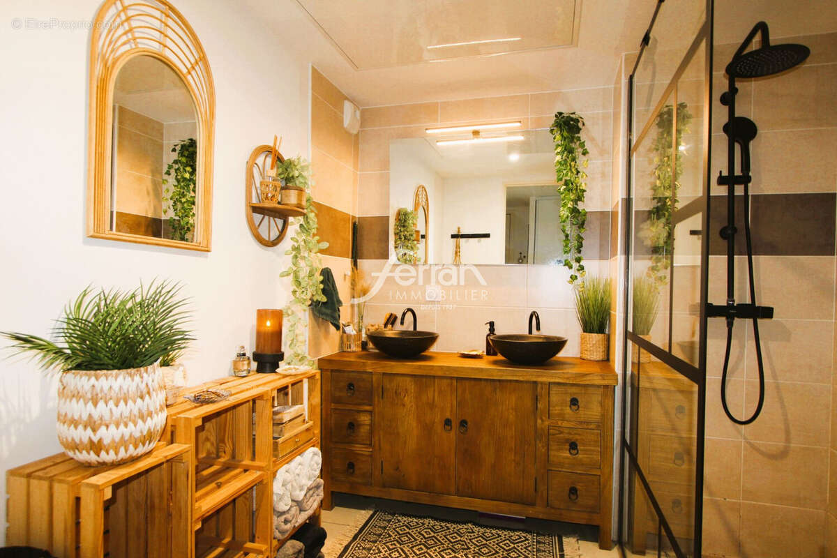 Appartement à FLAYOSC