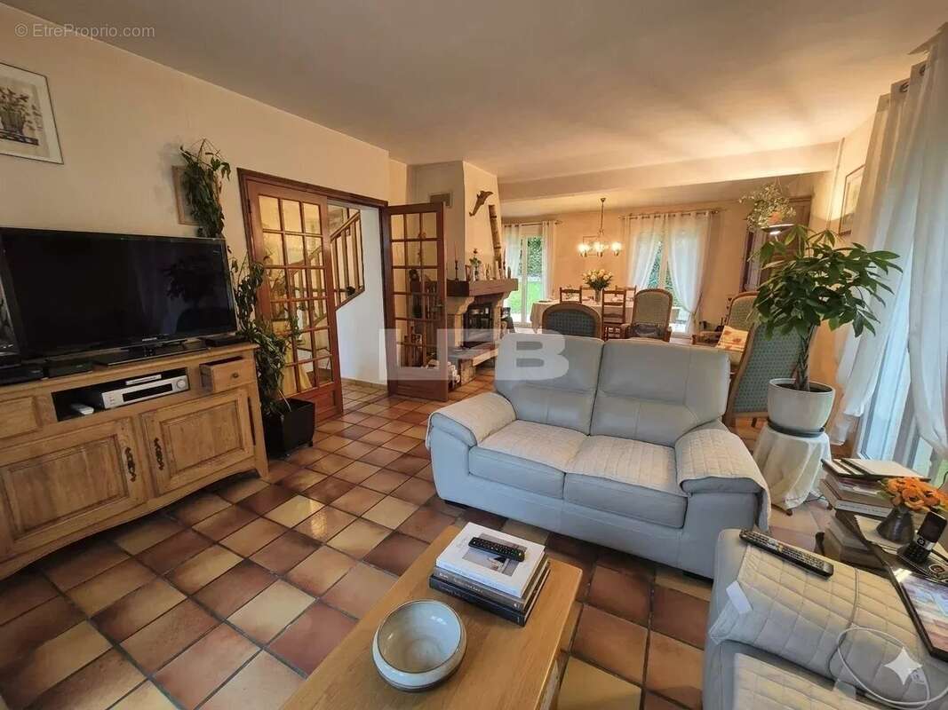 Maison à LAMORLAYE