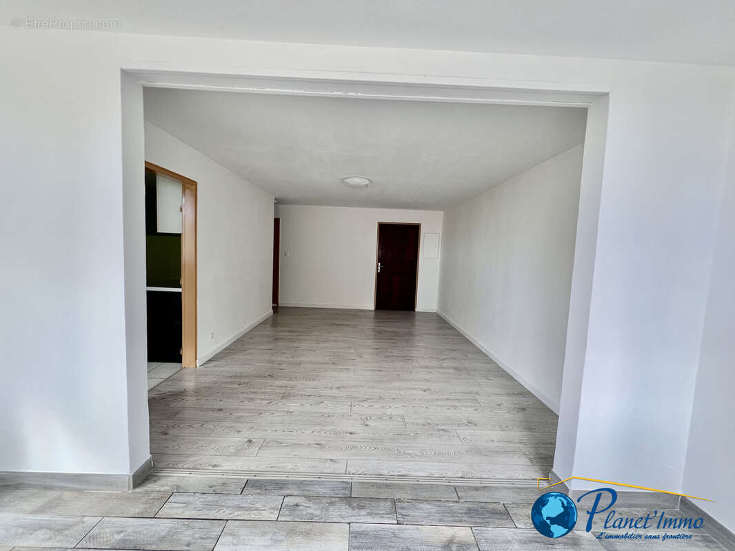 Appartement à SAINT-DENIS