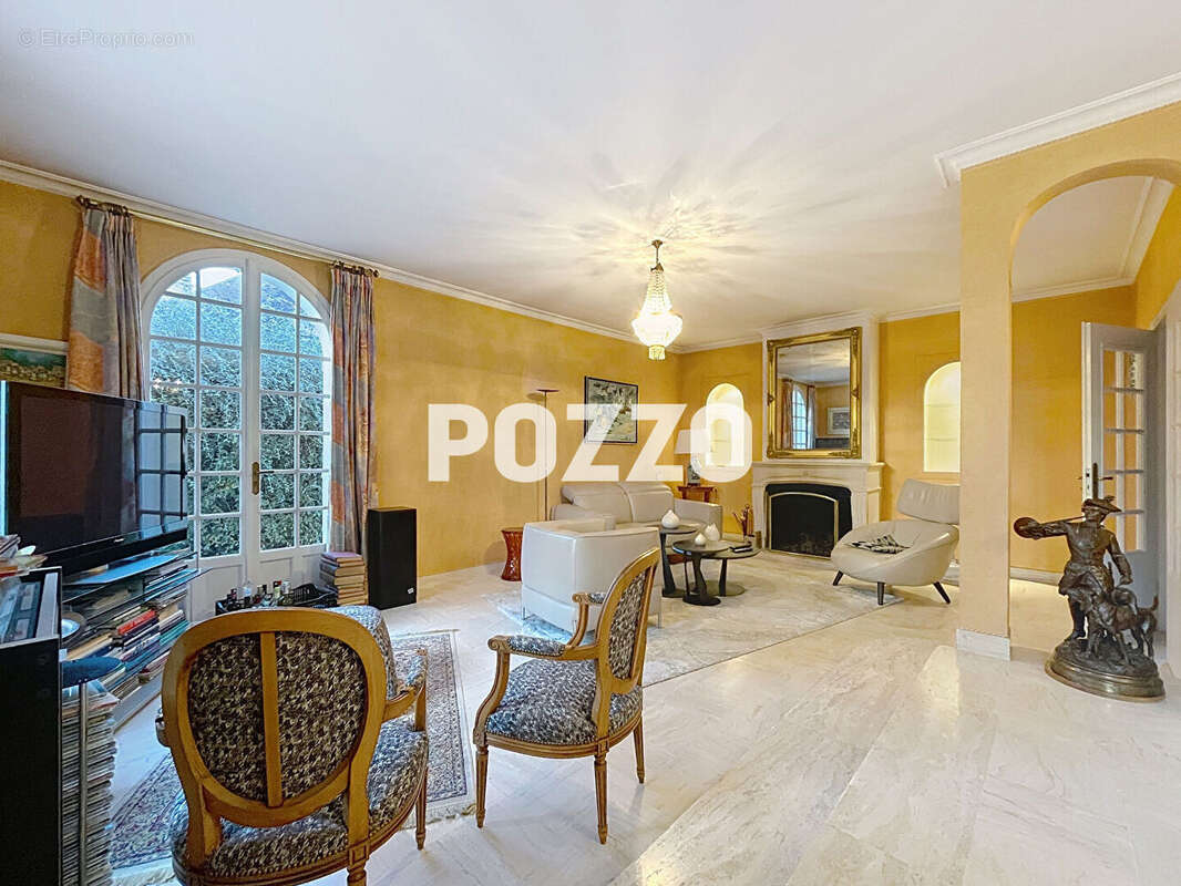 Maison à HEROUVILLE-SAINT-CLAIR