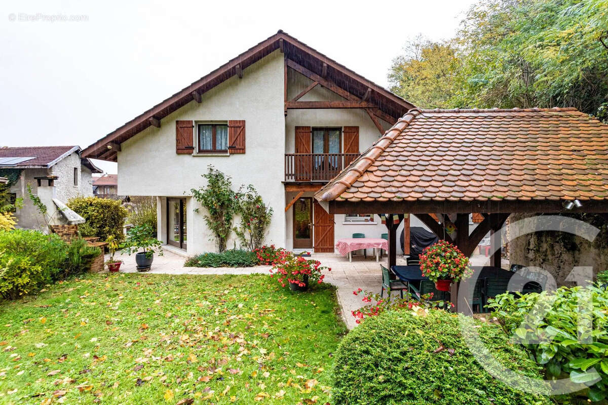 Maison à ECHIROLLES