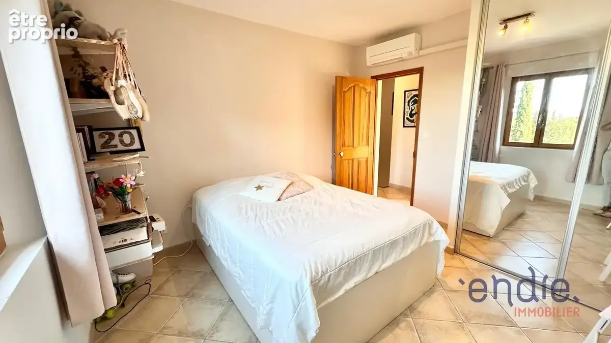 A Lorgues, charmante bastide de 158m2, 4 chambres, studio et piscine - photo 10